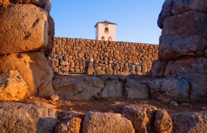 chinchero ruins
