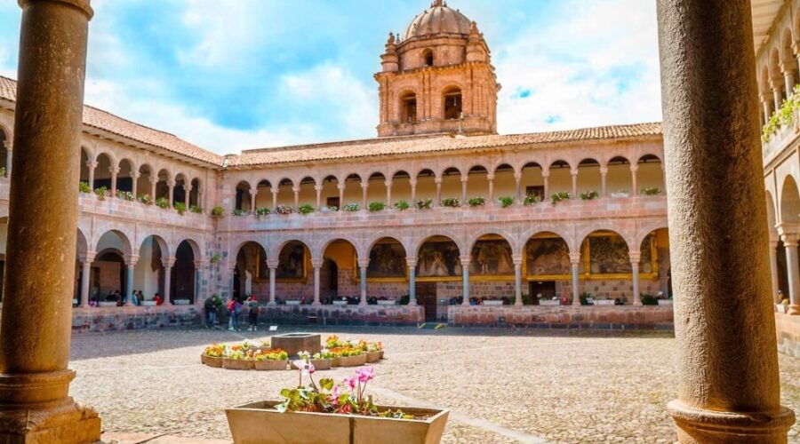 cusco city colonial artworks, and invaluable relics, alongside remarkably preserved Inca enclosures.