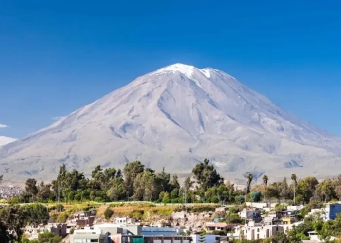 Colca Canyon 2 Day Tour from Arequipa to Puno