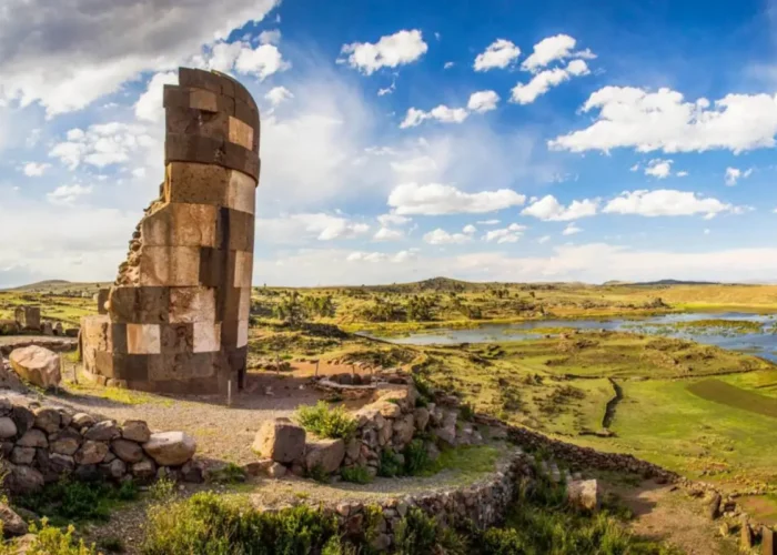 Sillustani Tombs Half Day Tour from Puno